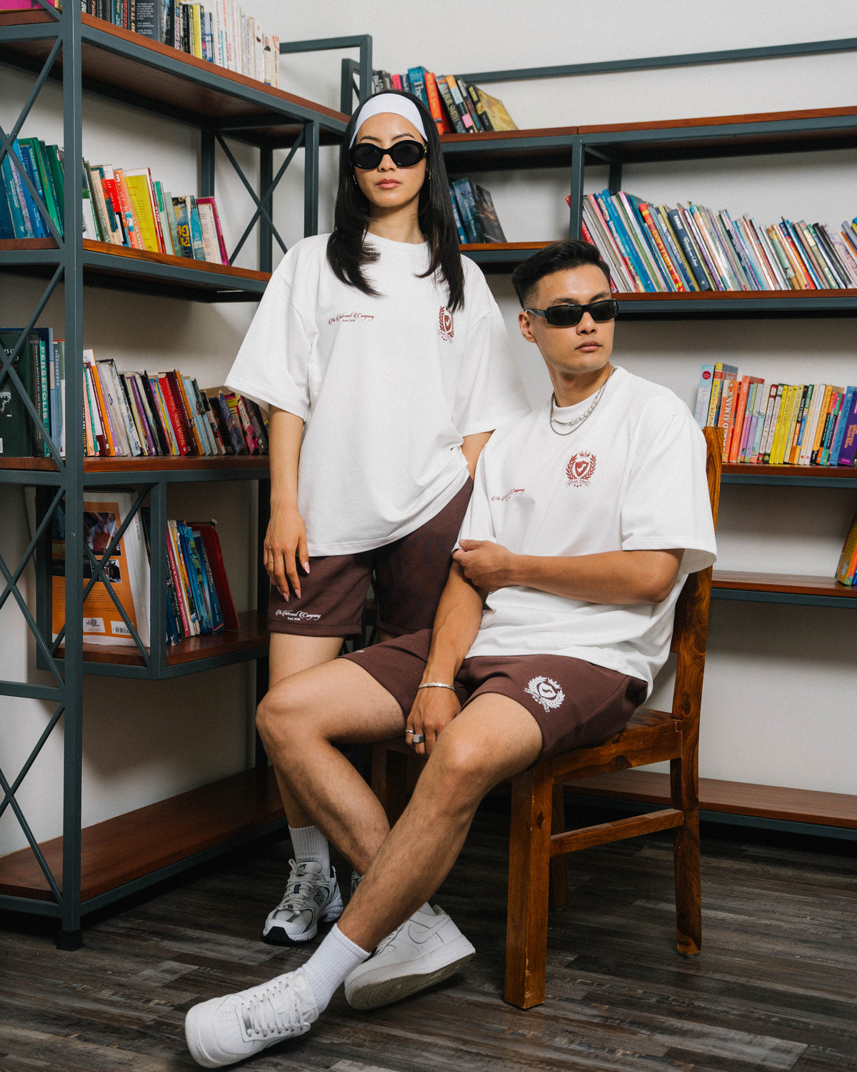 CREST SHORTS (BROWN)