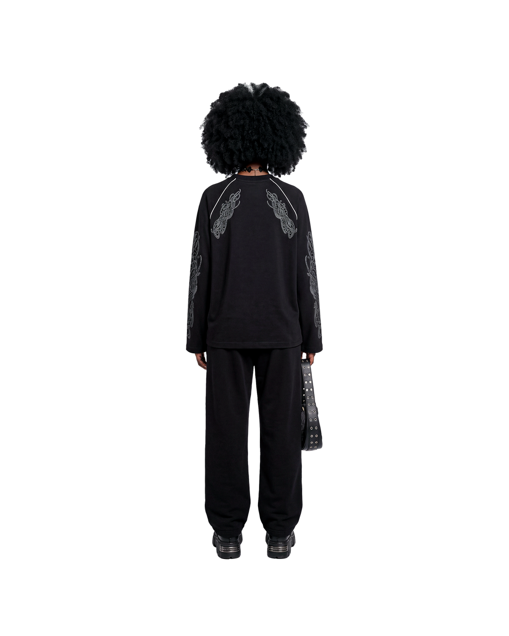 BLACK PIPING SWEATSHIRT