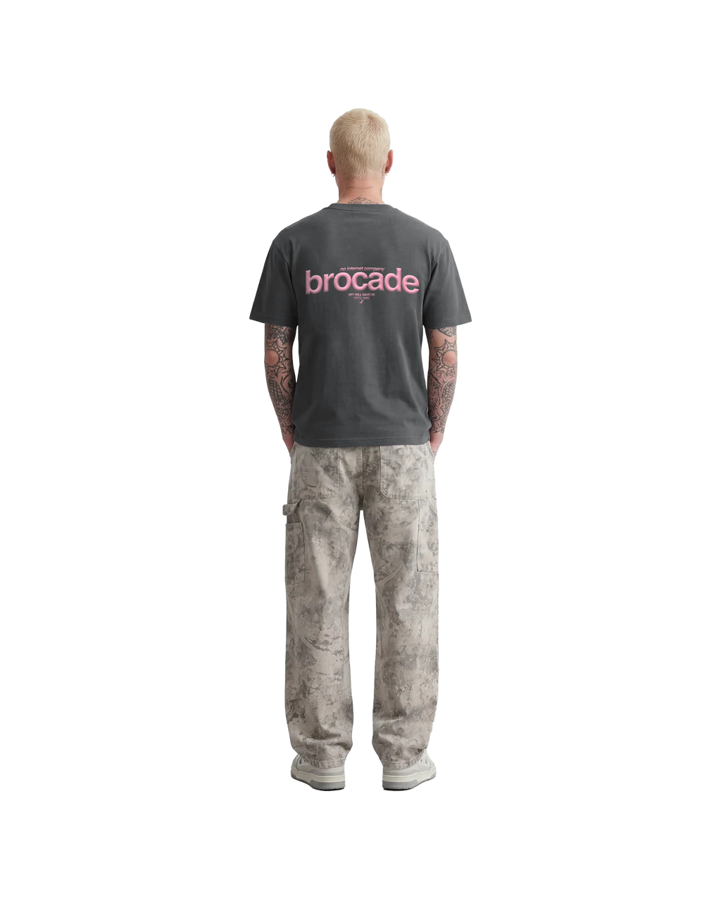 ESSENCE TEE